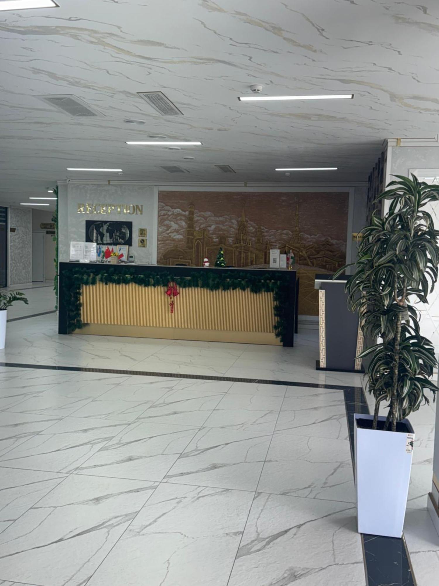 Bukhara City Hotel Turon City Plaza Esterno foto