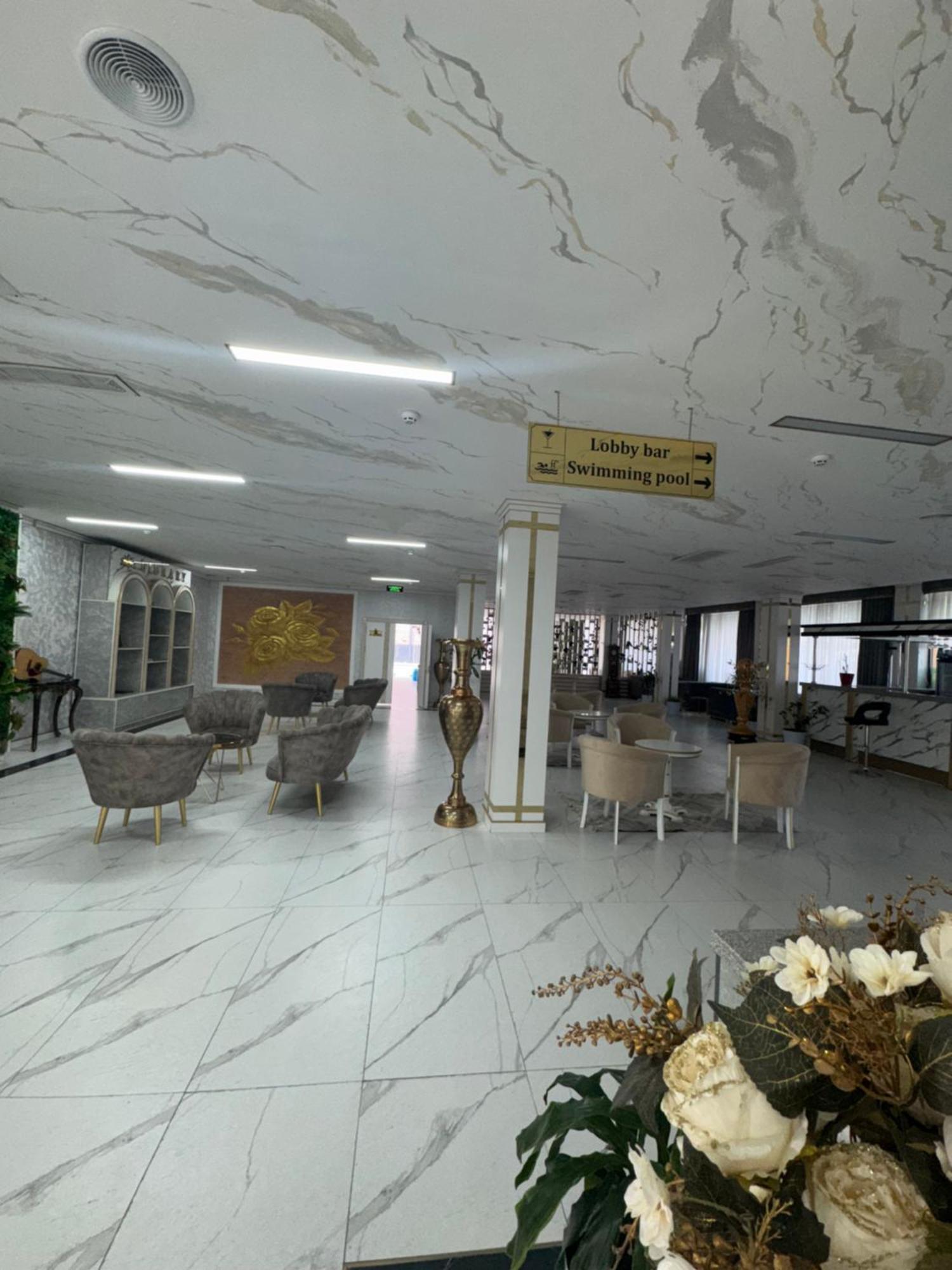 Bukhara City Hotel Turon City Plaza Esterno foto