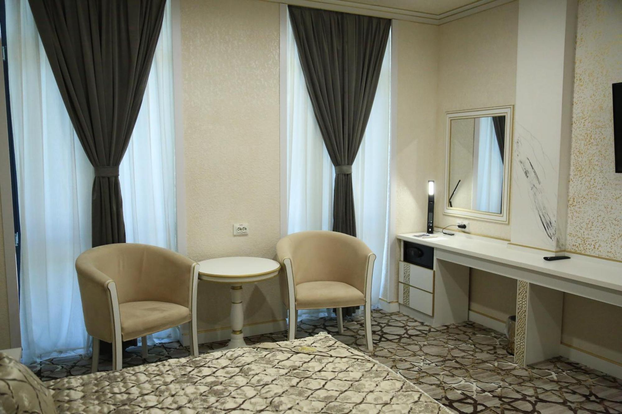 Bukhara City Hotel Turon City Plaza Esterno foto