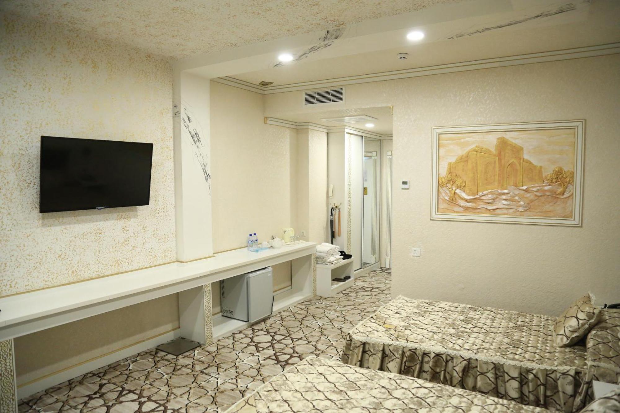 Bukhara City Hotel Turon City Plaza Esterno foto