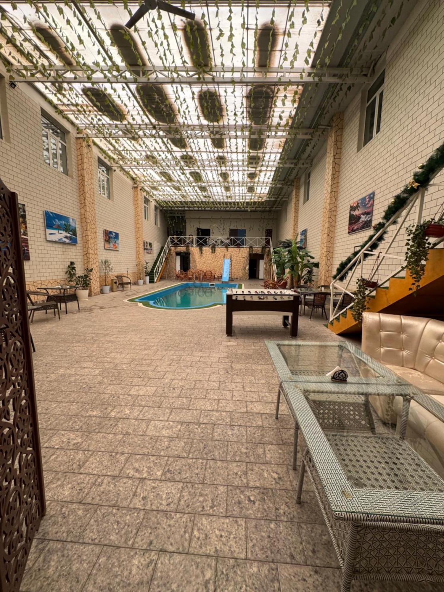 Bukhara City Hotel Turon City Plaza Esterno foto