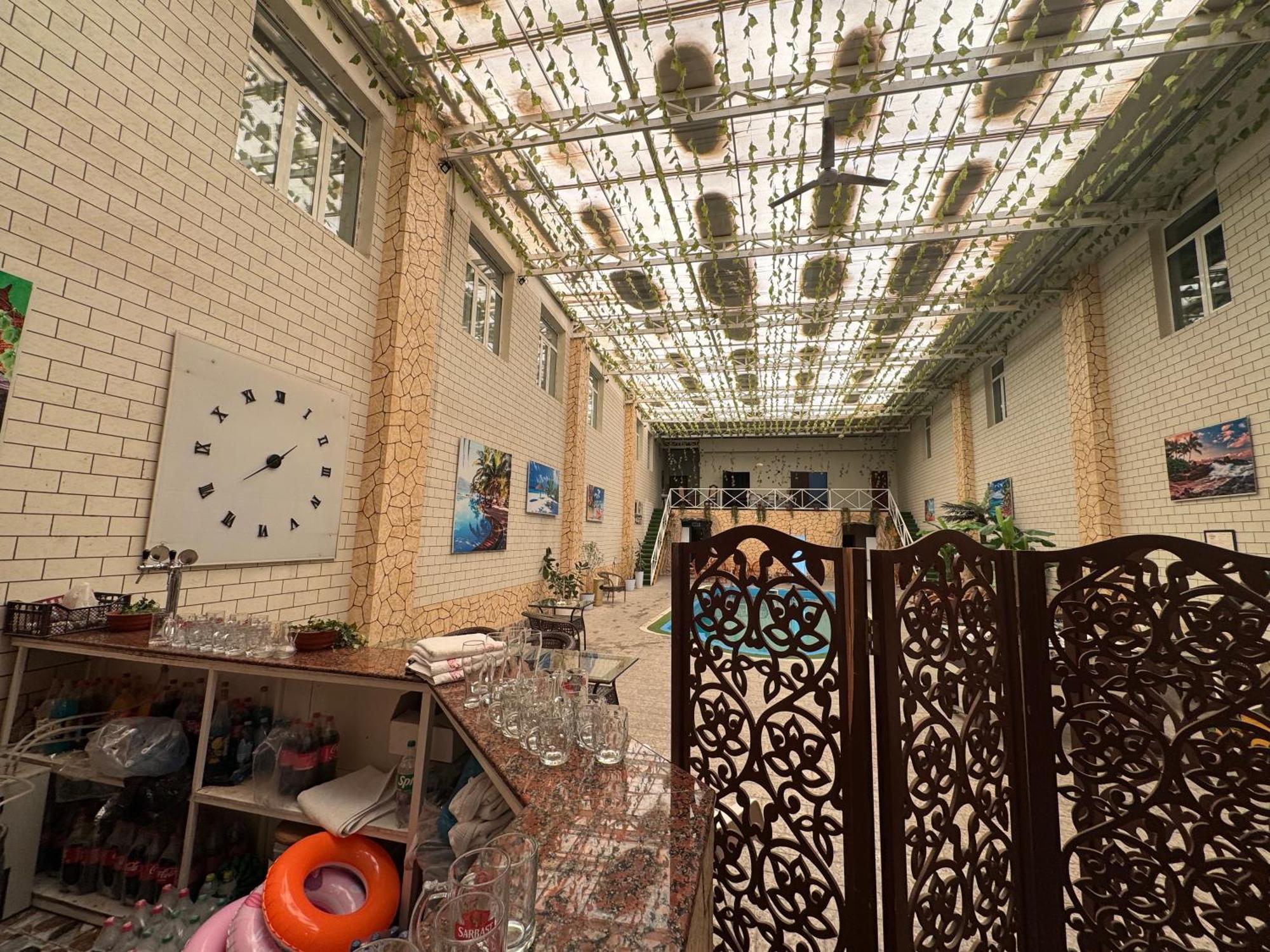 Bukhara City Hotel Turon City Plaza Esterno foto